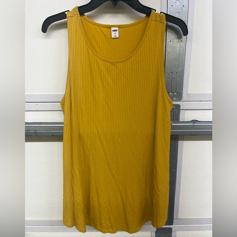 Old Navy Tank